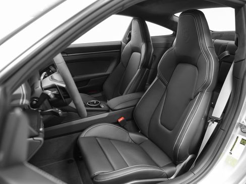 Used 2026 Porsche 911 Carrera GTS RWD image 5