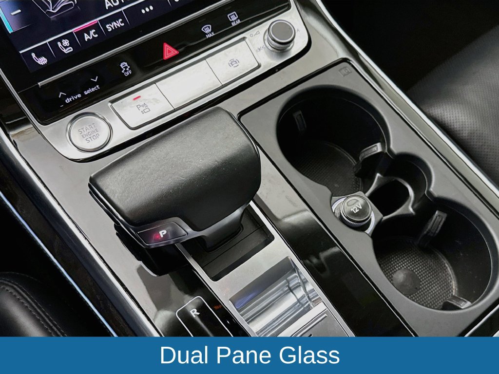 Used 2019 Audi Q8 Prestige w/ Luxury Package AWD/4WD image 22