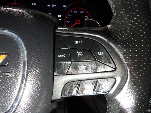 Used 2019 Dodge Charger GT image 19