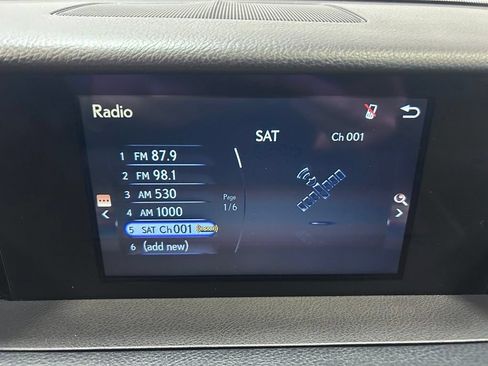 Used 2019 Lexus IS 300 AWD w/ Premium Package image 14