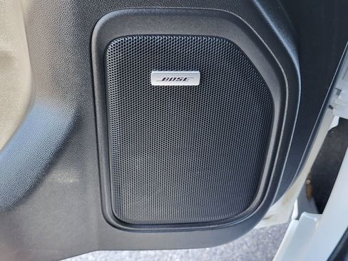 Used 2021 GMC Sierra 1500 AT4 w/ AT4 Premium Package AWD/4WD image 13