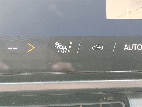 New 2026 Chevrolet Equinox EV RS image 14