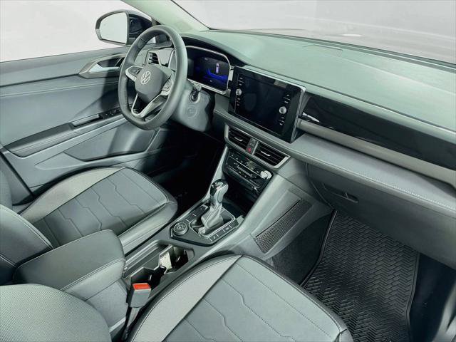 New 2027 Volkswagen Taos SE AWD/4WD image 29
