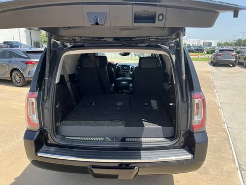 Used 2019 GMC Yukon Denali w/ Denali Ultimate Package AWD/4WD image 13