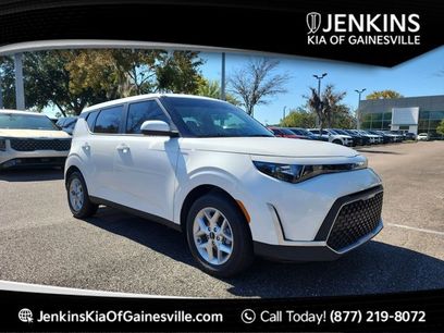 New 2025 Kia Soul LX w/ LX Technology Package