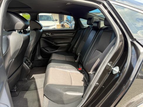 Used 2021 Honda Accord Sport image 17