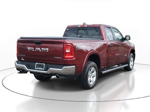 Used 2025 RAM 1500 Big Horn AWD/4WD image 4