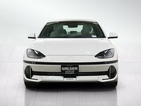 Used 2024 Hyundai Ioniq 6 Limited AWD/4WD image 8