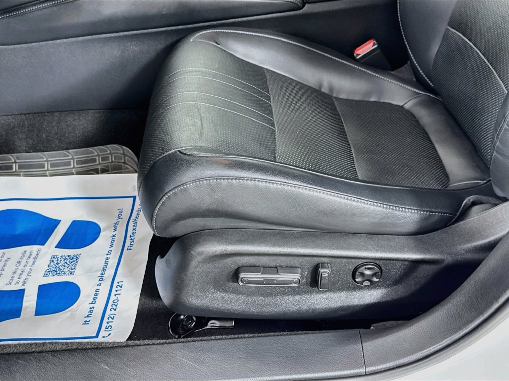 Used 2018 Honda Accord EX-L image 25