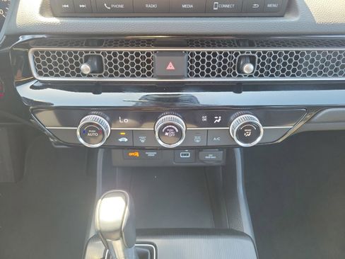 Used 2023 Honda Civic Sport image 31