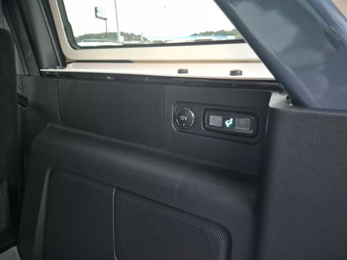 New 2025 Ford Bronco Heritage Edition image 17