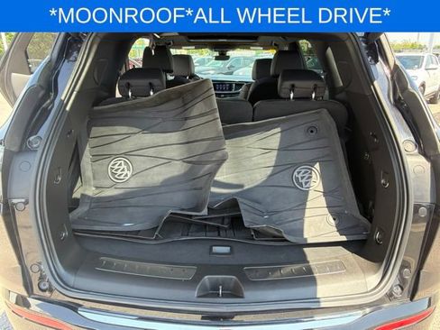 Used 2023 Buick Enclave Avenir AWD/4WD image 21