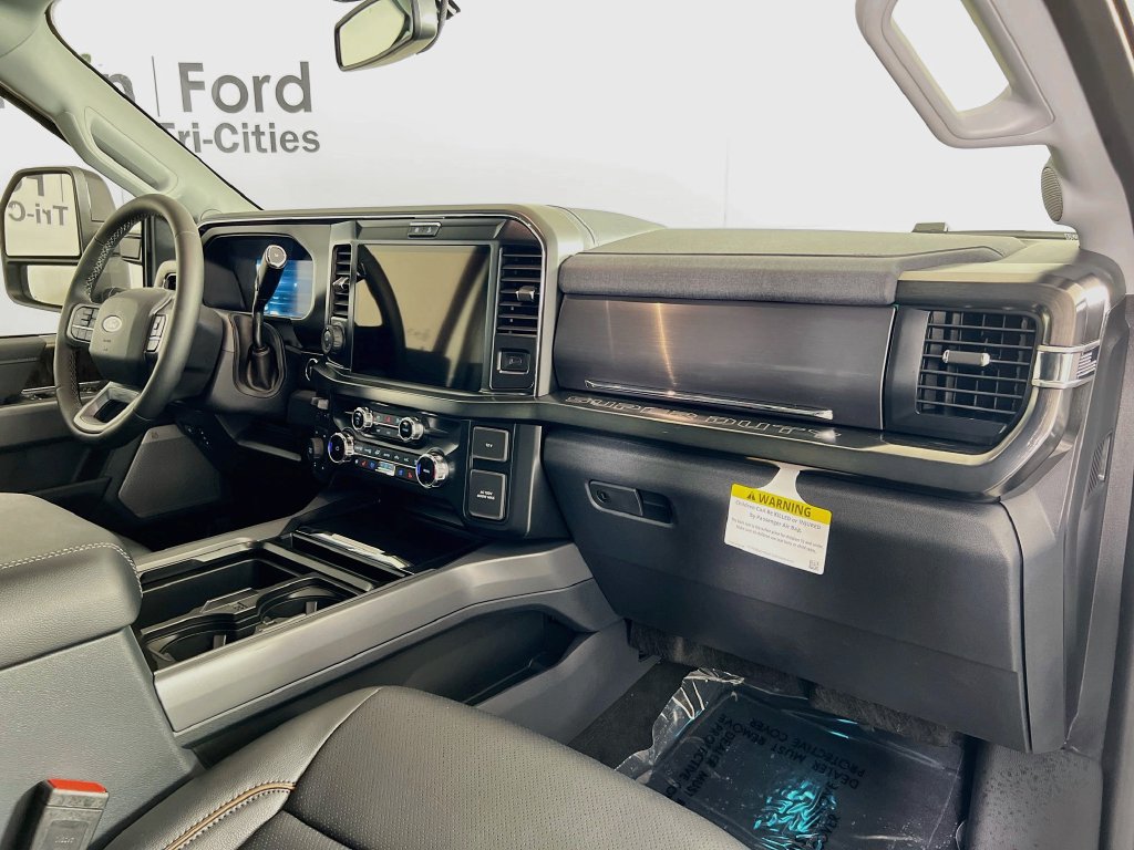 New 2026 Ford F350 Lariat w/ Black Appearance Package AWD/4WD image 31