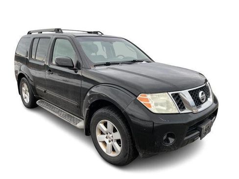 Used 2008 Nissan Pathfinder SE w/ Premium Pkg image 8