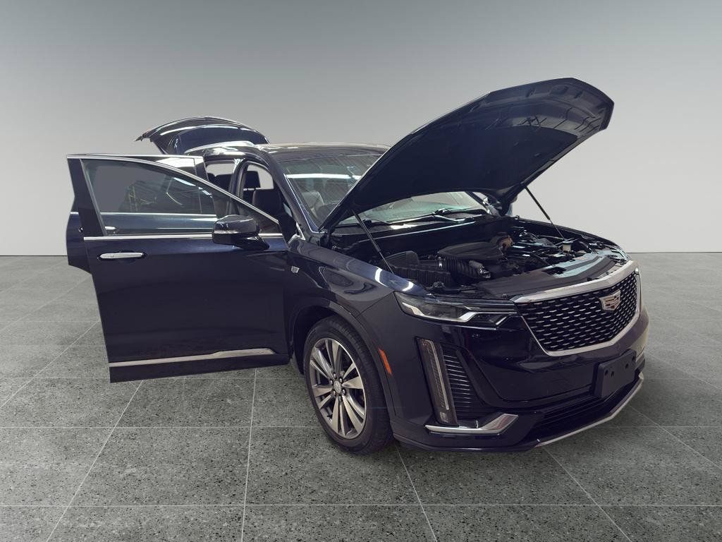 Used 2021 Cadillac XT6 Premium Luxury AWD/4WD image 9