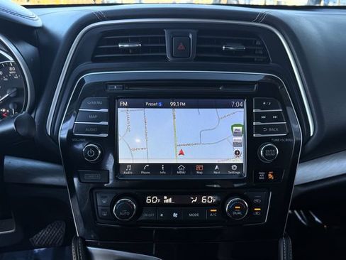 Used 2017 Nissan Maxima 3.5 SV FWD image 21