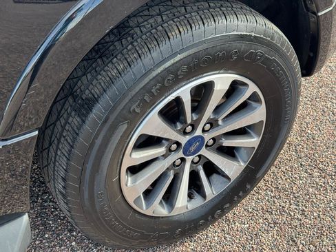 Used 2016 Ford Expedition EL XLT image 16