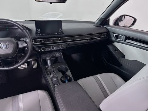 Used 2025 Honda Civic Sport image 20