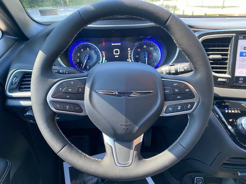 New 2026 Chrysler Voyager LX image 14