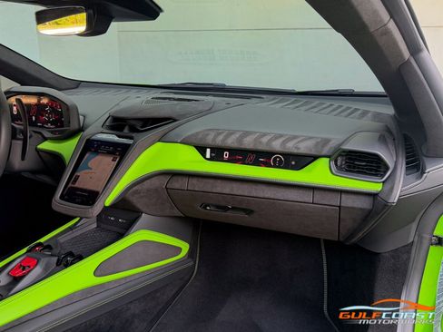 Used 2026 Lamborghini Temerario AWD/4WD image 29