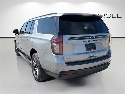 Used 2023 Chevrolet Suburban Z71 w/ Z71 Off-Road Package image 5