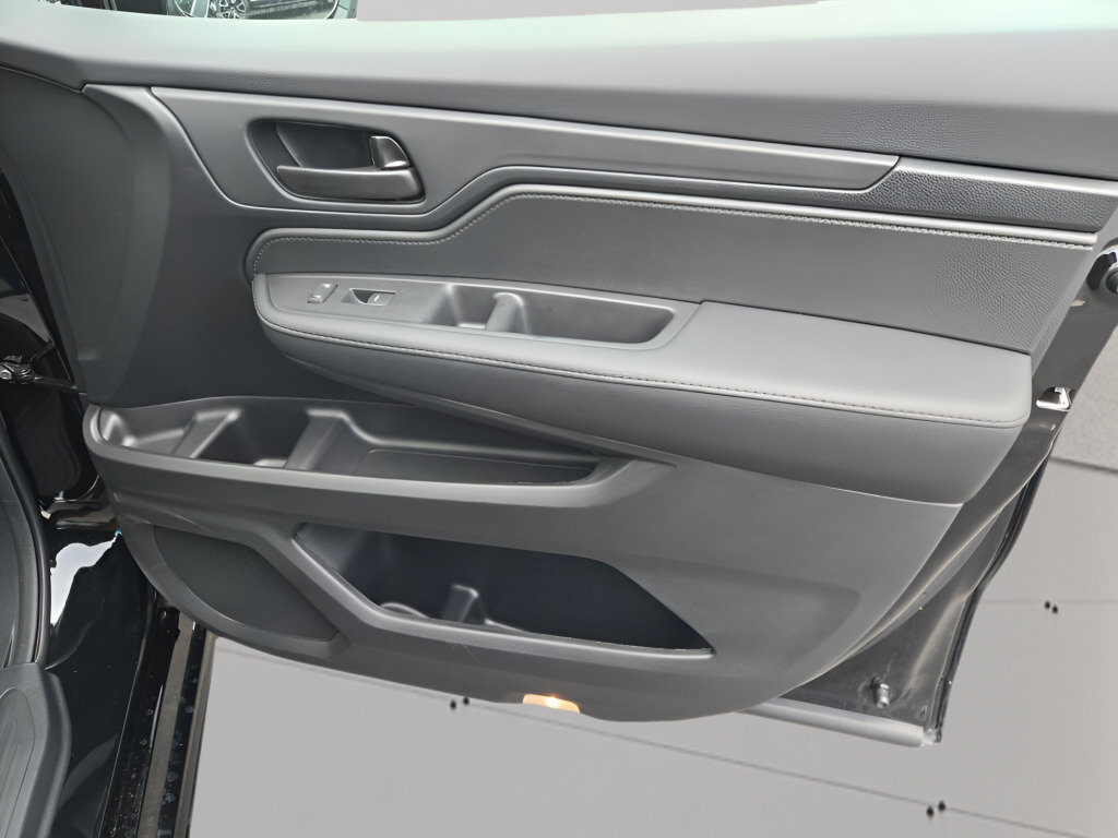Used 2026 Honda Odyssey Sport-L image 5