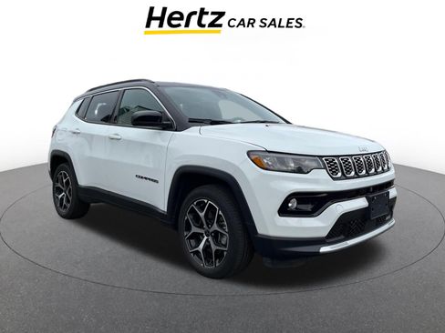 Used 2025 Jeep Compass Limited image 1