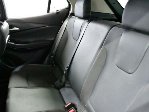 Used 2023 Buick Encore GX Preferred w/ Cold Weather Comfort Package AWD/4WD image 11