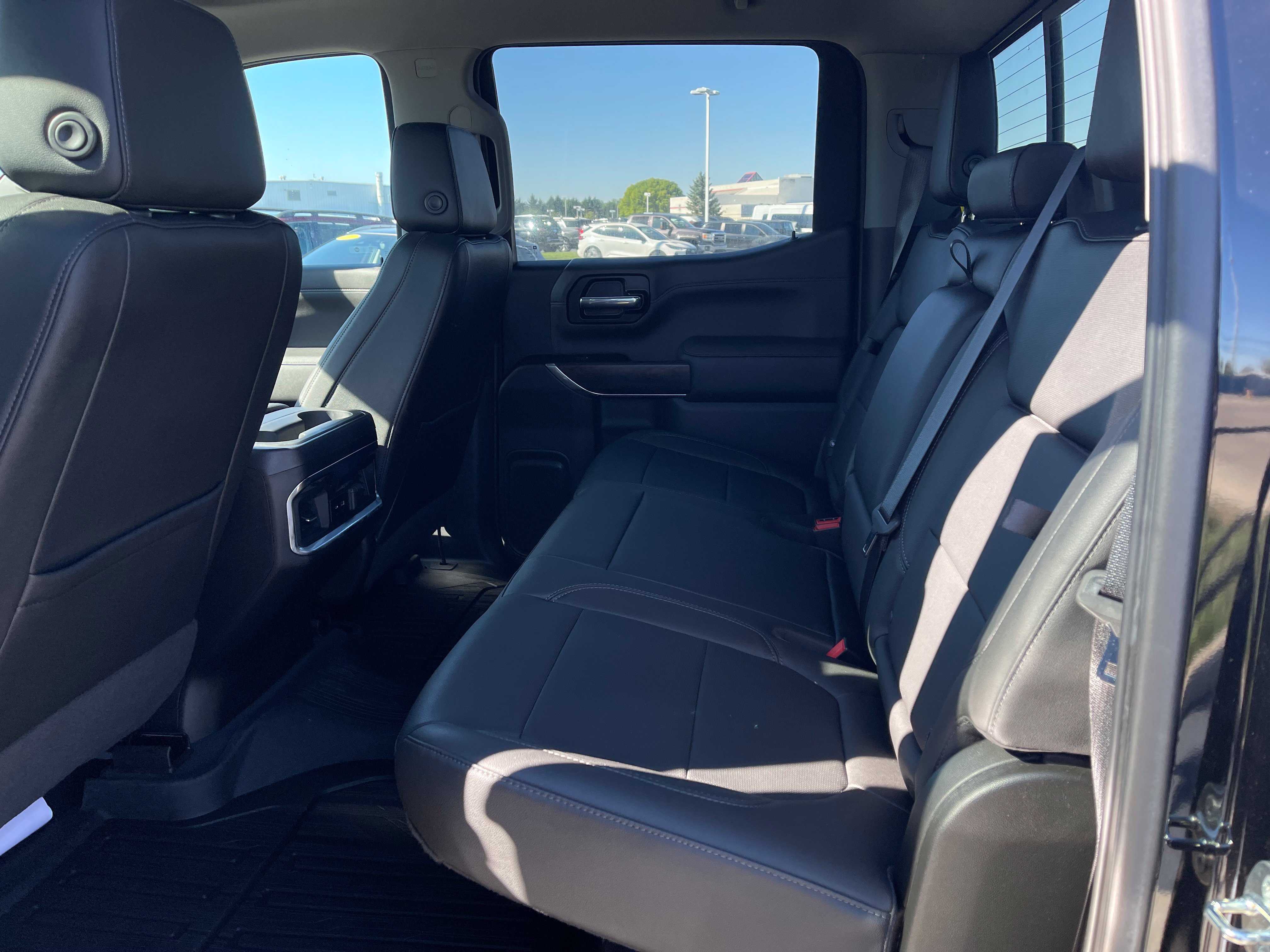 Used 2022 GMC Sierra 1500 SLT w/ SLT Premium Package AWD/4WD image 14