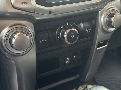 Used 2018 Toyota 4Runner SR5 image 13