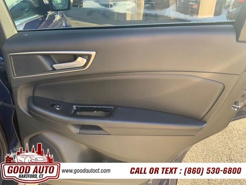 Used 2016 Ford Edge SEL w/ Equipment Group 201A image 9