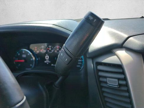 Used 2017 GMC Yukon Denali w/ Open Road Package image 12