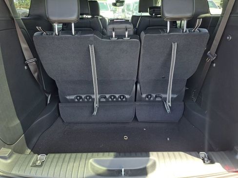 New 2025 Chrysler Voyager LX image 25