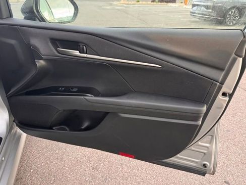 Used 2025 Toyota Camry LE image 21