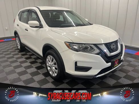 Used 2019 Nissan Rogue S AWD/4WD image 1