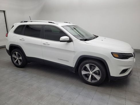 Used 2019 Jeep Cherokee Limited FWD image 11