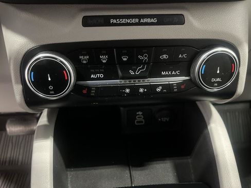 Used 2024 Ford Escape Active AWD/4WD image 14