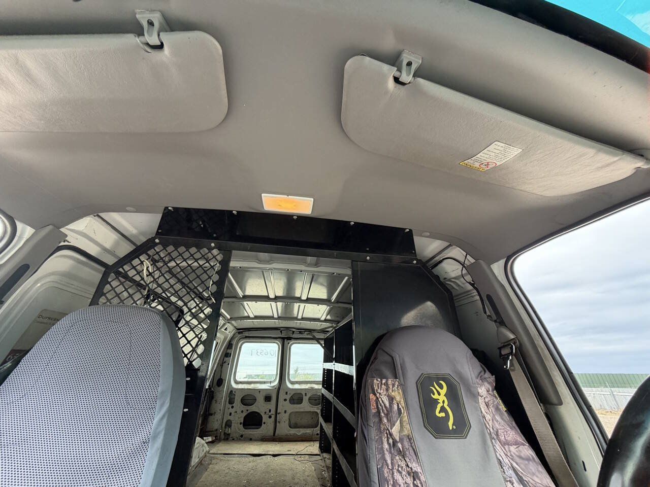 Used 1999 Ford E-350 and Econoline 350 Super Duty RWD image 30