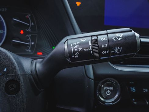 Used 2023 Lexus UX 250h 250h Premium image 26