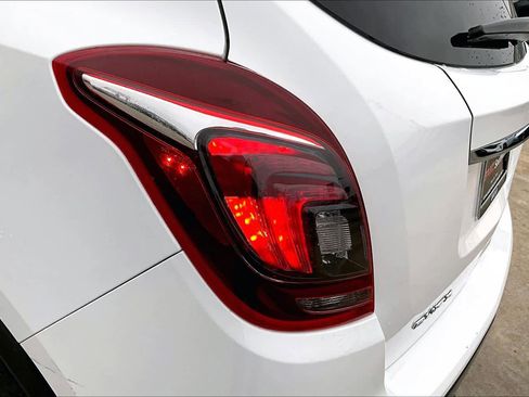 Used 2018 Buick Encore Preferred image 28