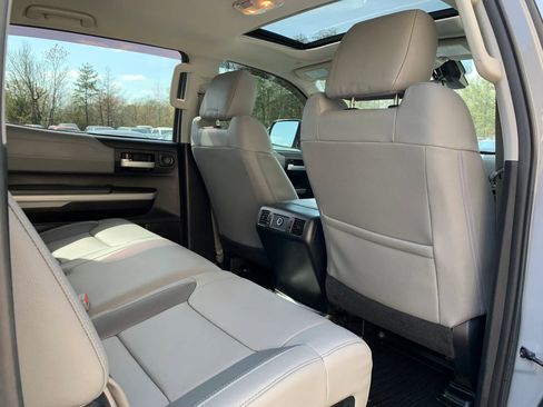 Used 2020 Toyota Tundra Limited w/ Limited Premium Package image 33
