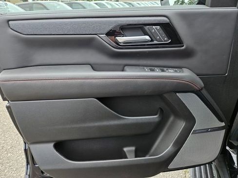 New 2026 GMC Yukon AT4 Ultimate AWD/4WD image 24