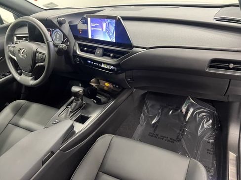 Certified 2024 Lexus UX 250h FWD image 12