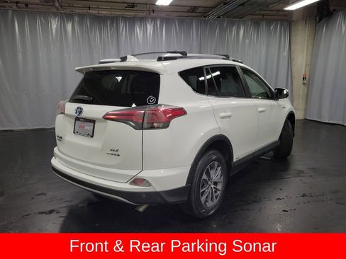 Used 2017 Toyota RAV4 XLE w/ Convenience Package AWD/4WD image 8