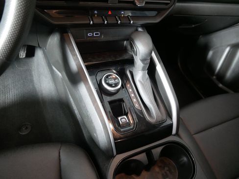 Used 2023 Chevrolet Colorado Trail Boss image 24