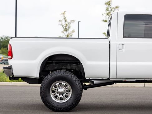 Used 2001 Ford F350 XL AWD/4WD image 15