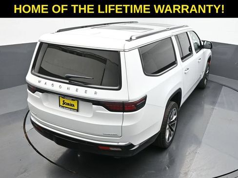 Used 2023 Jeep Wagoneer L Series III w/ Premium Group I AWD/4WD image 61
