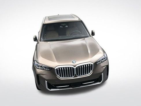 Used 2025 BMW X5 xDrive50e w/ Executive Package image 28