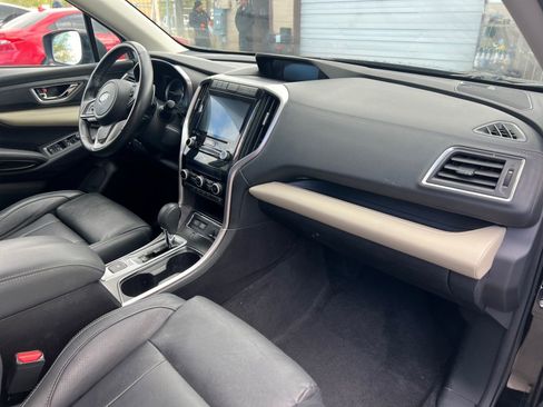 Used 2022 Subaru Ascent Limited AWD/4WD image 16