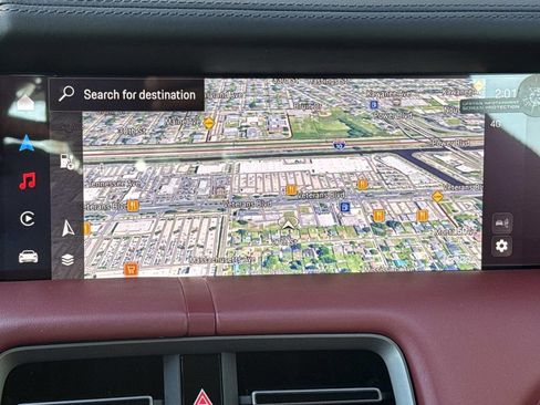 Used 2025 Porsche Taycan image 25